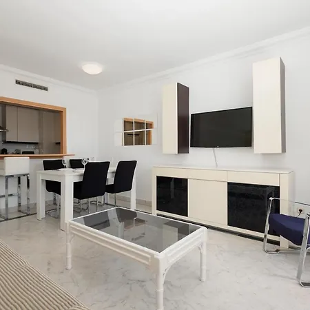 Appartement Sea View In The Center Of Puerto Banus And Private Parking *