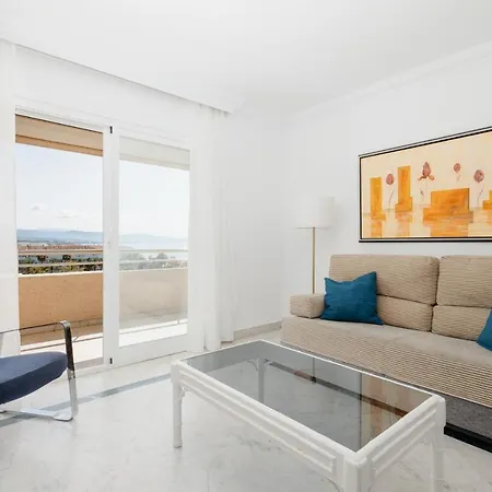 Sea View In The Center Of Puerto Banus And Private Parking Appartement
